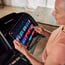 Tapis roulant pieghevole Schwinn SFT3.5 con Bluetooth FTMS, inclinazione elettronica e sistema SoftDrop™.